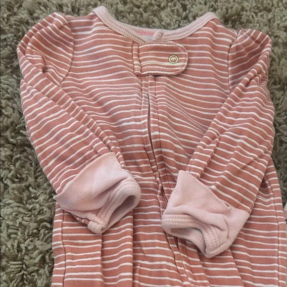 Striped and Floral baby sleepers 2pc. Bundle newborn - Picture 3 of 3